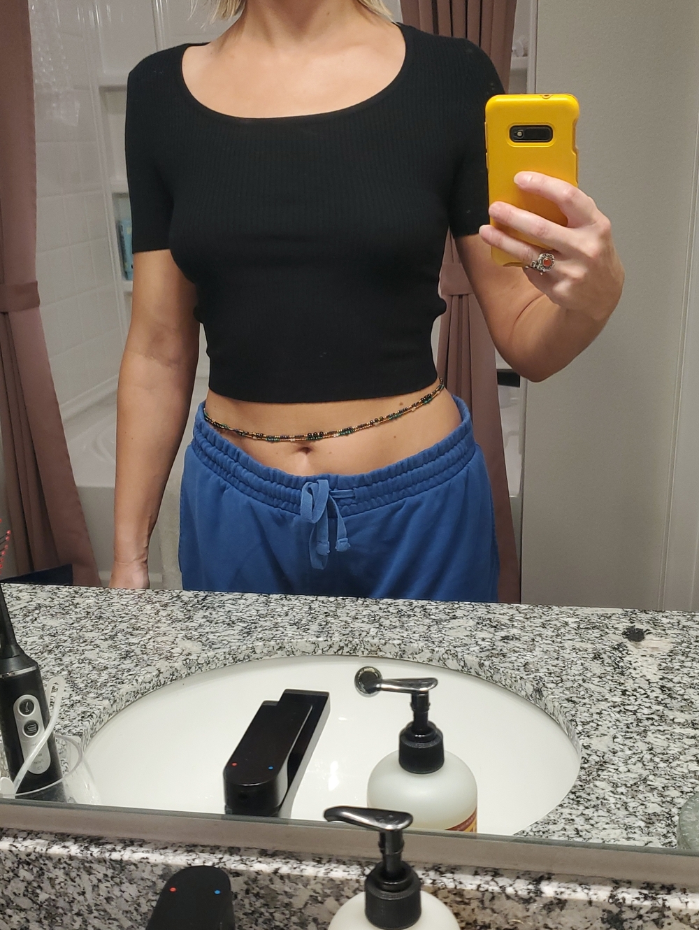 Vero Moda Black Ribbed Scoop Crop Top